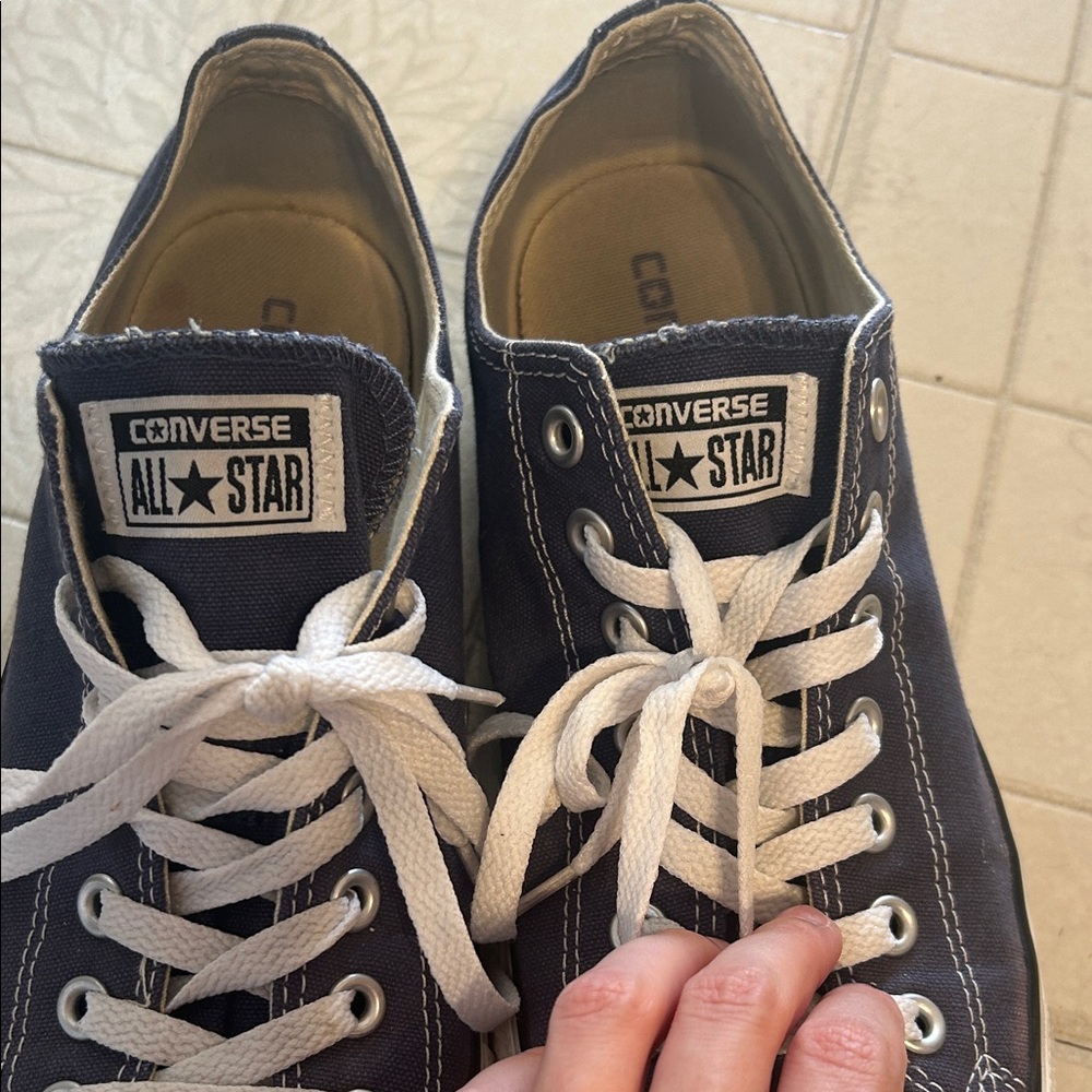 Men’s size 10 Converse All Star Blue Canvas Sneakers